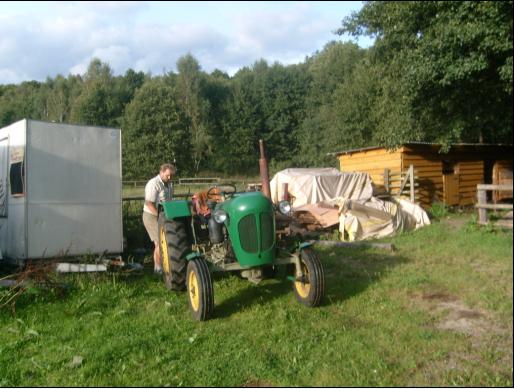 Ciągnik C328